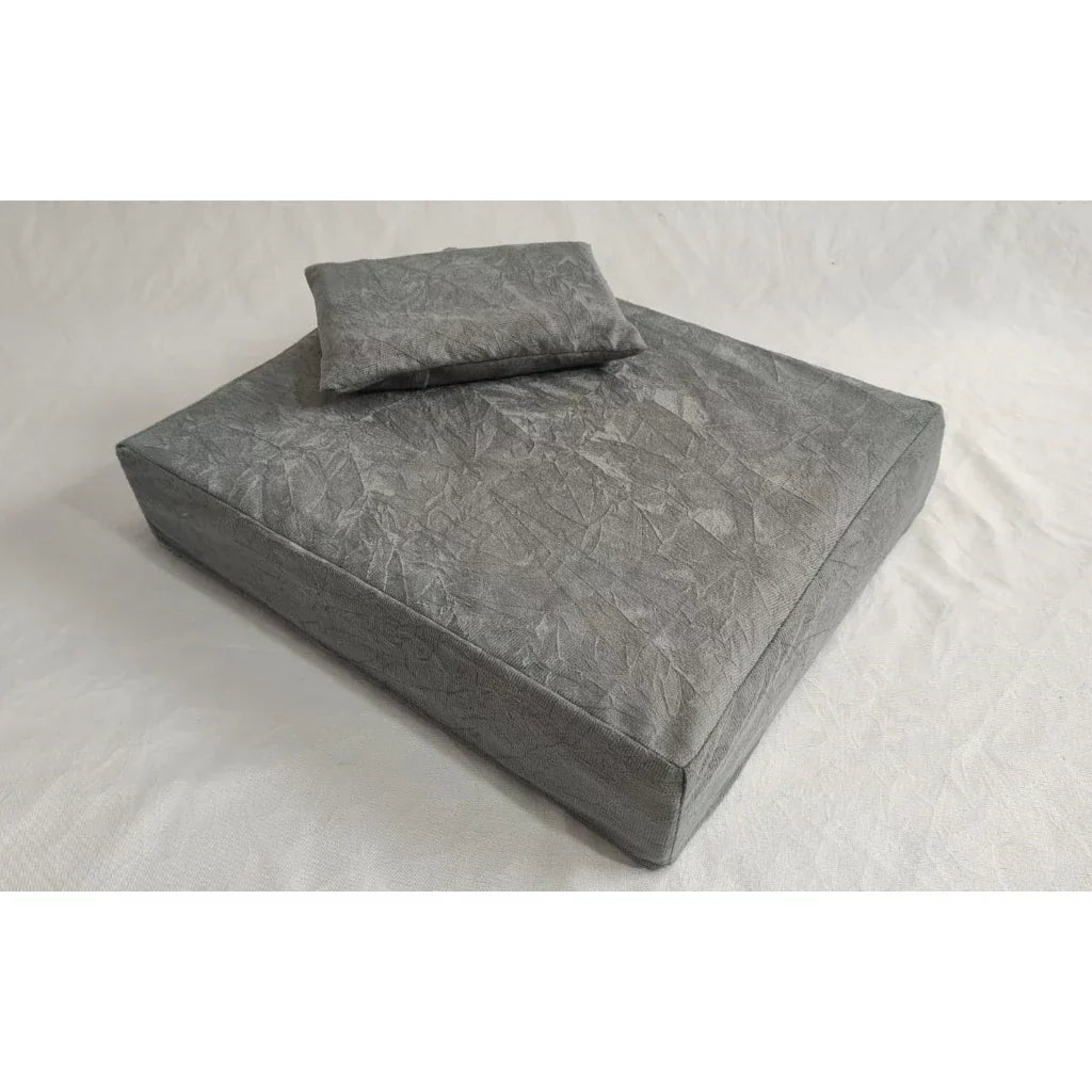 Cama Pet Impermeável para Cachorros e Gatos